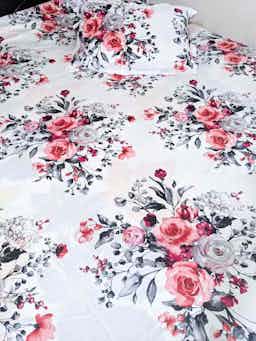 100% Twill Fabric High Quality Standard Design Bedsheet  (৩ পিসের সেট)